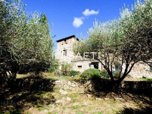 07140 : Maison Pierre de 177 m² avec Vue dominante et terrain de 7300m²