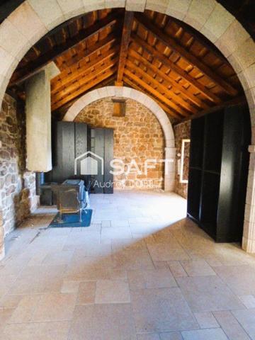 07140 : Maison Pierre de 177 m² avec Vue dominante et terrain de 7300m²