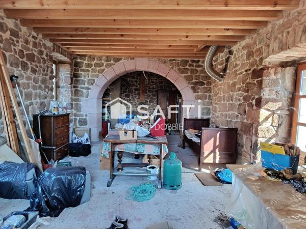 07140 : Maison Pierre de 177 m² avec Vue dominante et terrain de 7300m²