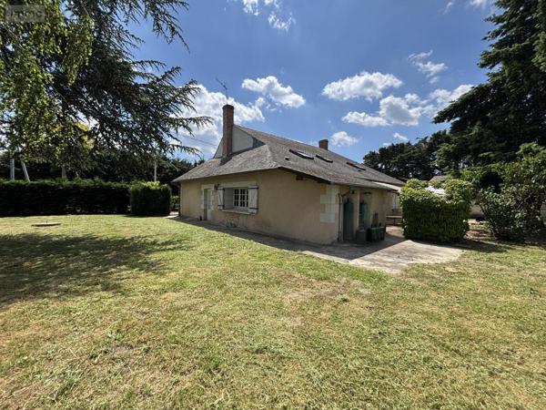 Maison à vendre à Beaufort-en-Anjou dans le Maine-et-Loire (49250), ref : 49037-1141