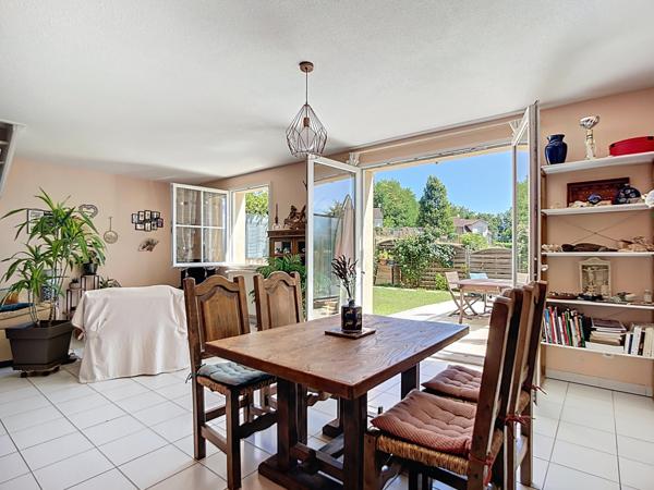 L'Isle-d'Abeau (38080) L'ISLE D'ABEAU - PIERRE-LOUVE - 4 CHAMBRES