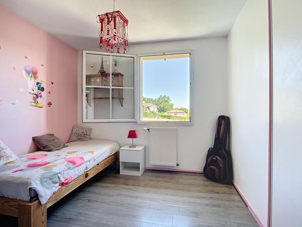 L'Isle-d'Abeau (38080) L'ISLE D'ABEAU - PIERRE-LOUVE - 4 CHAMBRES