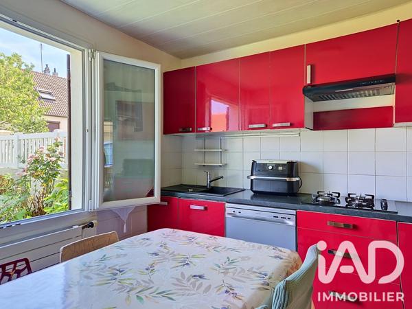 Maison à vendre 7 pièces 137 m² Trappes