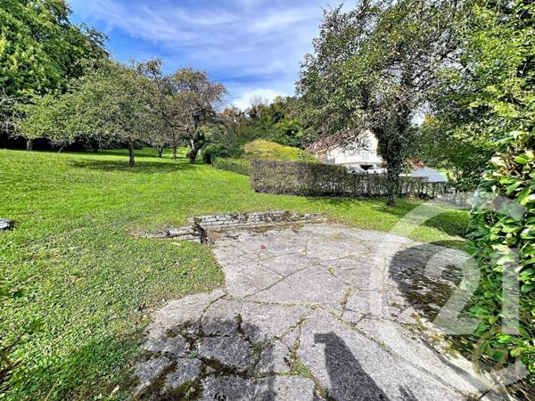 Maison à vendre  9 pièces - 220,88 m2 BART - 25