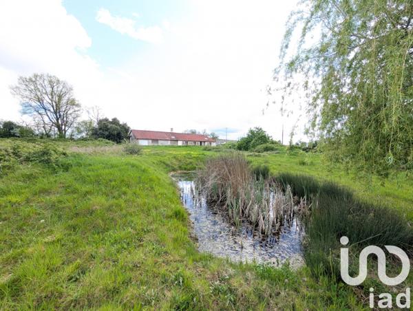 Maison à vendre 6 pièces 270 m² Leignes-sur-Fontaine