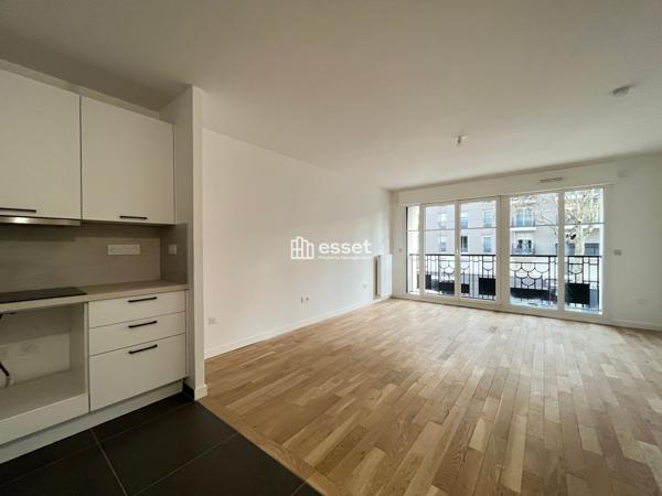 Location Appartement 2 pièces 48.2 m² - Saint-ouen-sur-seine 93400
