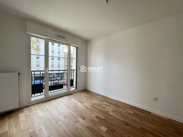 Location Appartement 2 pièces 48.2 m² - Saint-ouen-sur-seine 93400