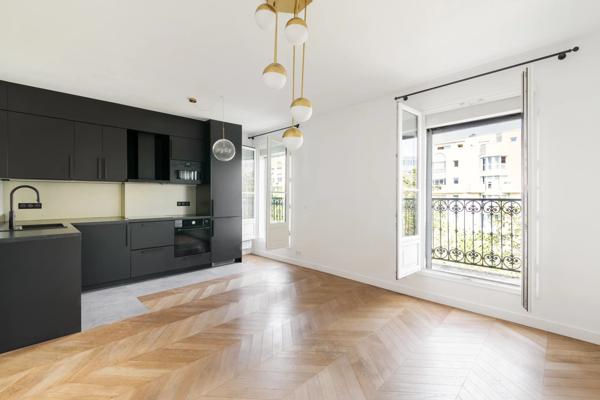 Appartement Paris 10e - BELLEVILLE