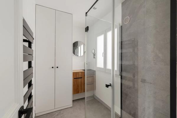 Appartement Paris 10e - BELLEVILLE