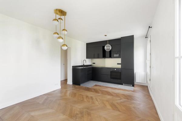 Appartement Paris 10e - BELLEVILLE