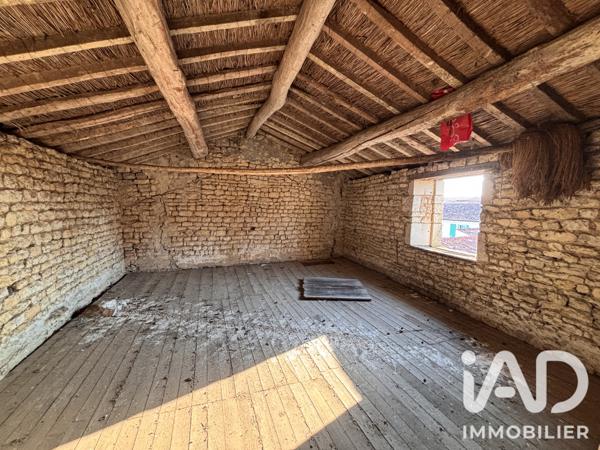Maison à vendre 4 pièces 113 m² Saint-Pierre-le-Vieux