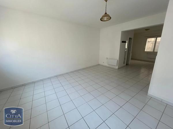 Appartement à louer 2 pièces 46.99m² Agen (47000)