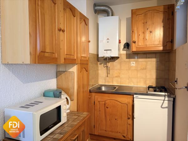 PETITE MOTTE - T2 30.80 m2- LOGGIA 5.80 m2 PARKING