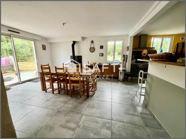 Maison de 153m² avec exploitation de fraises/ framboises ( clients professionnels et particuliers).