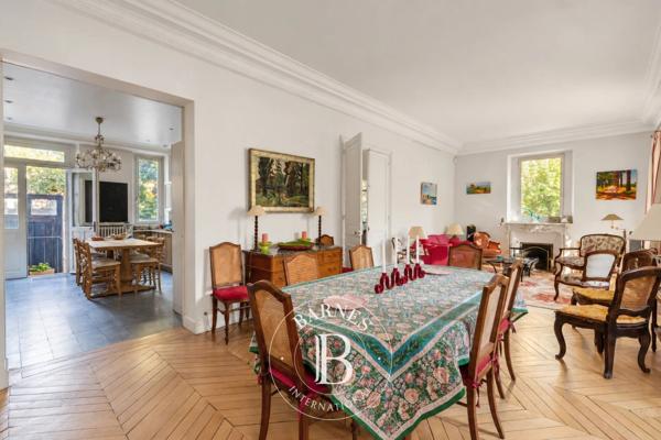 Versailles, Maison 6 Chambres -  334 m² à vendre