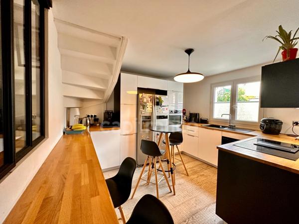 Maison 4 chambres à vendre à Port Cergy