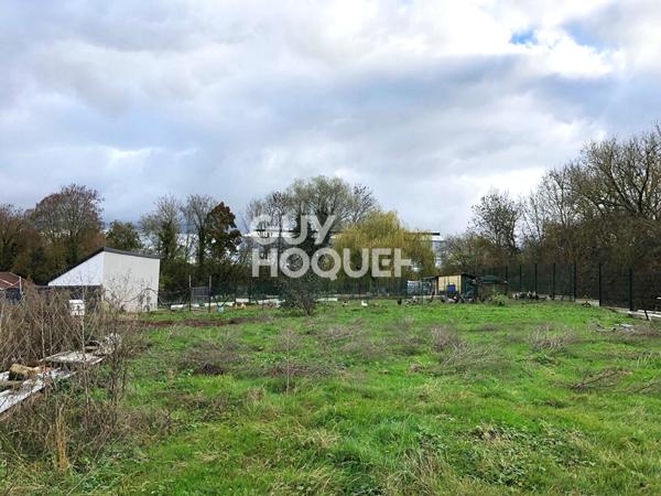 Terrain à vendre à PÉRONNE (80200) - Opportunité à saisir !
