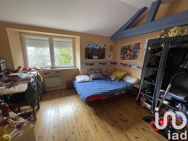 Appartement 3 pièces de 80 m² à Lalouvesc (07520)