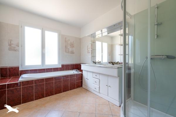 Maison à vendre |                                       Saint-Pierre-d'Oléron |                                        4 pièces  |  85 m²