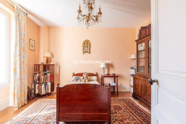 Vente Maison 7 pièces 180 m2 à Sucy-en-Brie