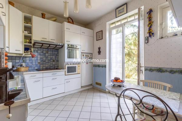 Vente Maison 7 pièces 180 m2 à Sucy-en-Brie