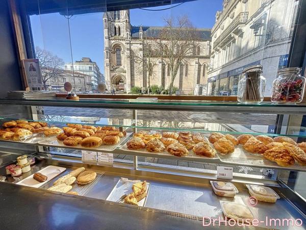 Commerce à vendre 6 pièces de 100 m²
