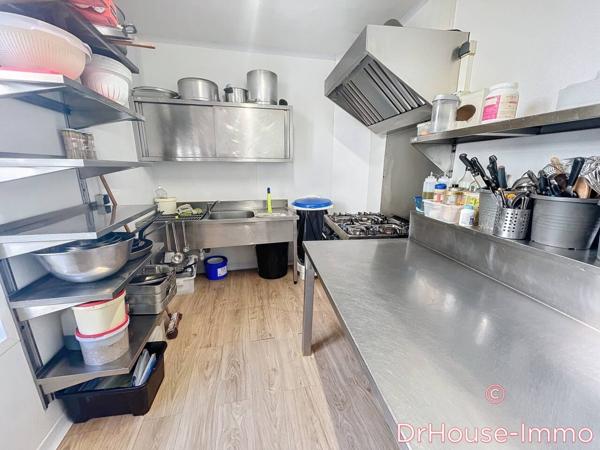 Commerce à vendre 6 pièces de 100 m²