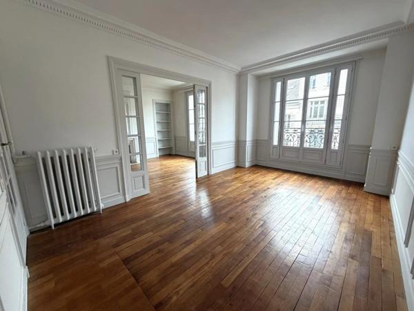 Location Appartement 4 pièces 101 m2 à Compiègne
