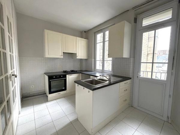 Location Appartement 4 pièces 101 m2 à Compiègne