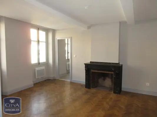 Appartement à louer 5 pièces 109.2m²