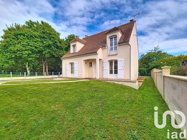 Maison à vendre 6 pièces 130 m² Saint-Fargeau-Ponthierry