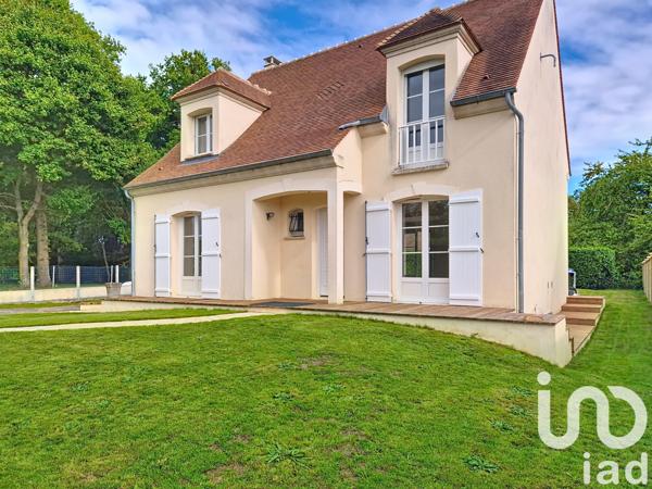 Maison à vendre 6 pièces 130 m² Saint-Fargeau-Ponthierry