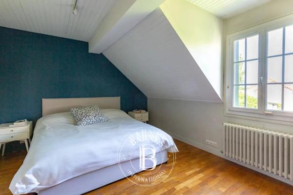 Mareil-Marly, Maison 7 Chambres -  196 m² à vendre