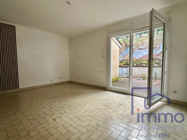 Maison 4 pièces                                        - 42270 Saint-Priest-en-Jarez Réf : 2605-CIFVFOREZVELAY