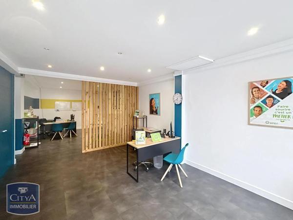 Local commercial à louer 63m²