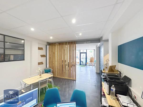 Local commercial à louer 63m²