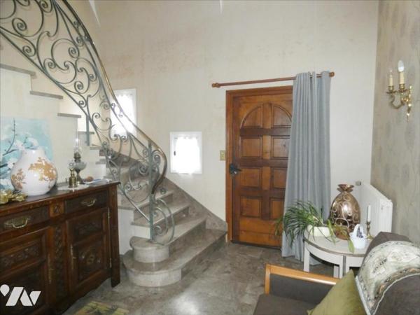 PLEYBEN- Maison sur grand terrain