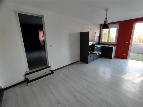 Immeuble à vendre |  Figeac |  700 m²