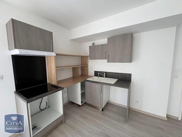 Appartement à louer 3 pièces 53.19m² Tours (37100)