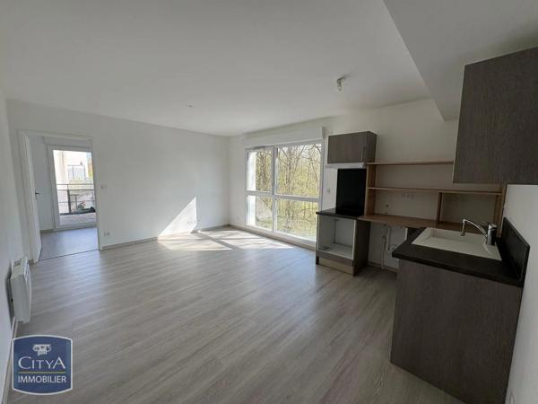 Appartement à louer 3 pièces 53.19m² Tours (37100)
