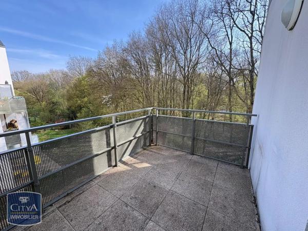 Appartement à louer 3 pièces 53.19m² Tours (37100)