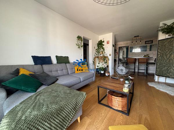 APPARTEMENT 2 CHAMBRES LA ROCHELLE AVEC BALCON  La rochelle