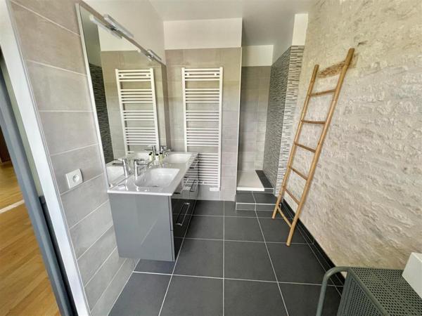 Demeure de charme - 46170 Castelnau Montratier - 11 pièces - Terrasse - Jacuzzi