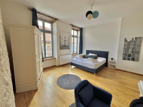 Demeure de charme - 46170 Castelnau Montratier - 11 pièces - Terrasse - Jacuzzi