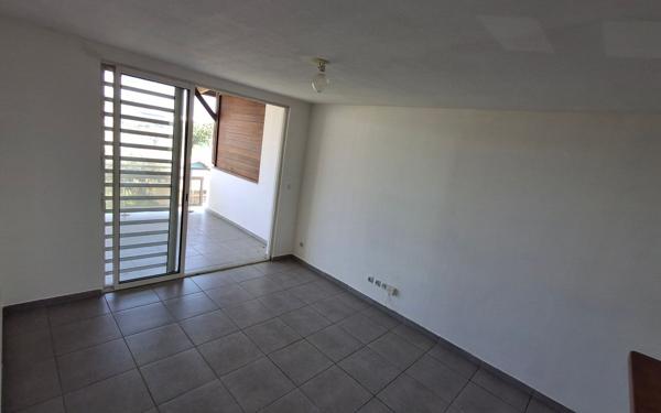 Appartement à vendre    2 pièces • 79,75 m2 Cayenne