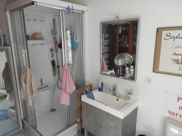 Maison à SAINT-JEAN-D'ANGELY, 17400 - 6 pièces 158m²