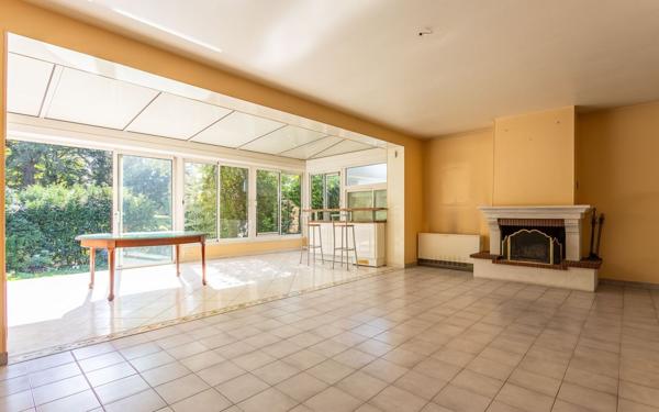 Maison à vendre    7 pièces • 184,96 m2 Saint-Germain-lès-Corbeil