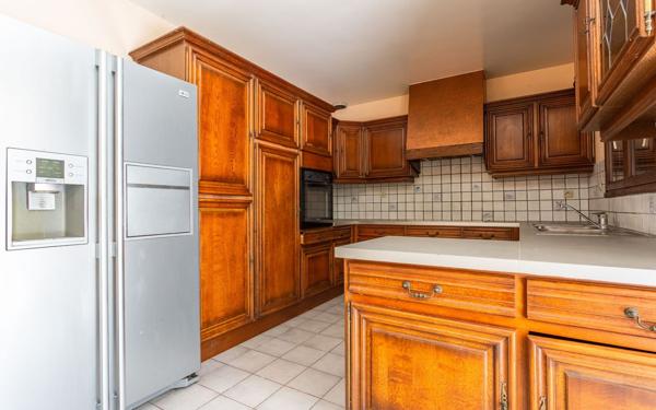 Maison à vendre    7 pièces • 184,96 m2 Saint-Germain-lès-Corbeil