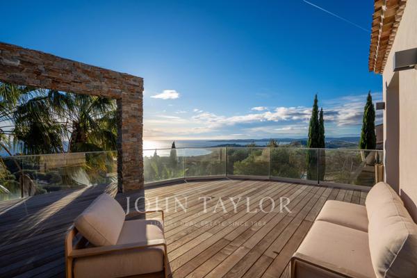Propriété d’exception avec 2 villas vue mer panoramique – Domaine privé