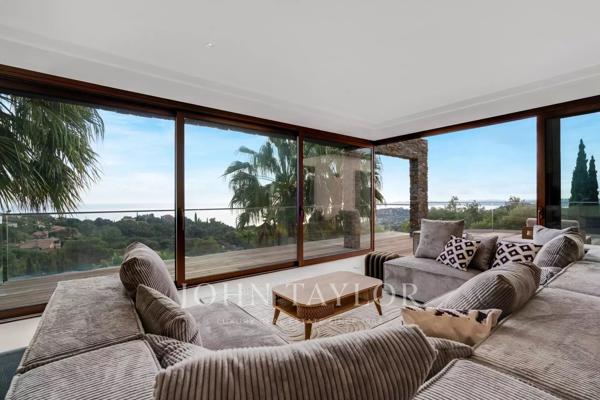 Propriété d’exception avec 2 villas vue mer panoramique – Domaine privé
